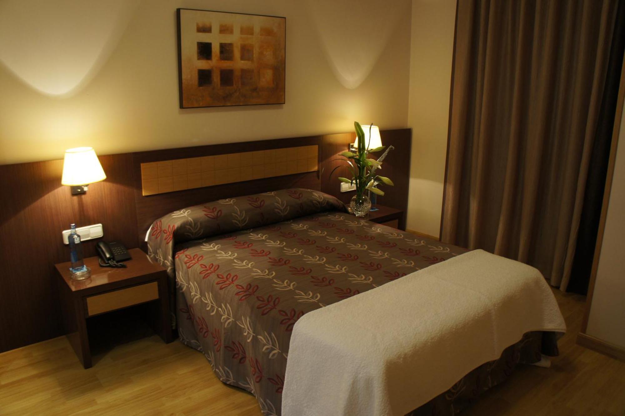 Tch Hotel Lorqui Экстерьер фото